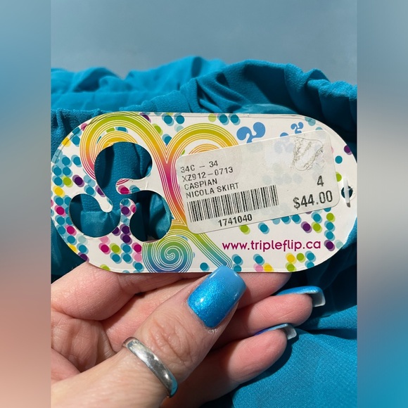 NWT Triple Flip Skirt - Picture 3 of 8